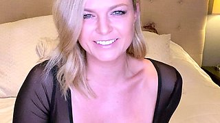 Big boobs milf masturbates with her dildo