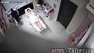 Horny fat arab housewife fingered on amateur hidden cam
