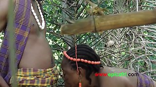 Horny Slutty Ebony Seduced Me On The Way To The Village Stream