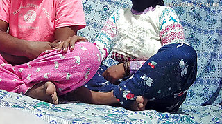 Sri Lanka dasi boy and mom sex in the park