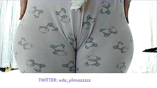 CAMEL TOE- CAMEL TOE- CAMELTOE- TURKISH MILF- TURKISH PORN- PAJAMAS- PUSSY- TURKISH DISCLOSURE- DISCLOSURE