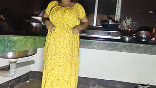 Local Village Bhabhi Sex in Kitchen