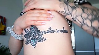 My new nymphomaniac GF is full of tattoo