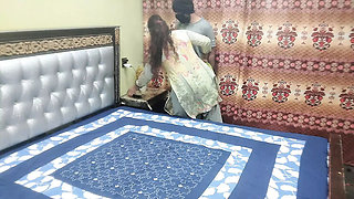 Desi Indian Maid Rough Fuck - Hindi Audio - Pakistani Couple Hot Sex