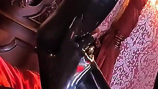 Cuckolding the Dolly with the Gimp