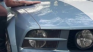 Babyfantasy83 - Baisee Comme Une Chienne Sur Sa Mustang Apres Le Shoot