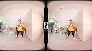 Nurses Office featuring Louise P - ZexyVR
