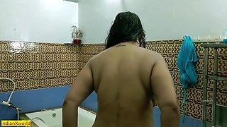Hot Aunty Bath And Hot Sex In Water Uncut