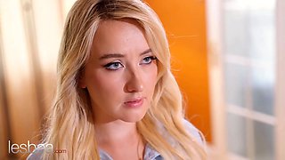 Lesbea blondie babe ann fun and czech romantic sapphic tribbing orgasm
