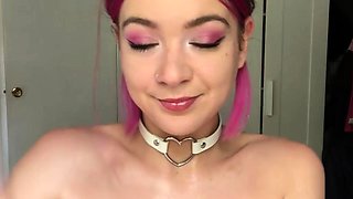 Amateur Blonde Teen Plays Solo with Toy Webcam Porn