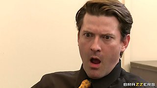 Woopee In The Workspace With Aleksa Nicole, Keiran Lee - Brazzers