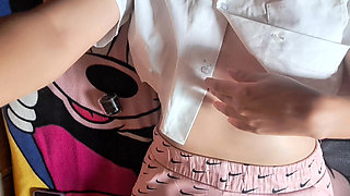 COLOMBIAN TOUCHES AND MASTURBATES IN FRONT OF HER STEPFATHER