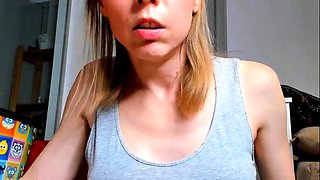 Blonde tight pussy babe solo toy fun in glamour masturbation