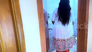 BBW Hot Stepmom and I Take Advantage in Bathroom When My Stepfather Is in the Bed Room!