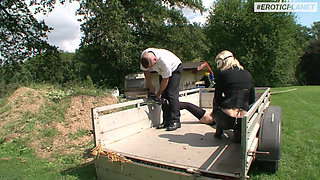 Outdoor slave girls - German BDSM