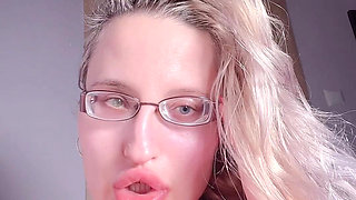 Lip Obsession Tease
