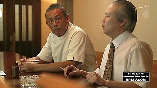 Japanese MILF Gangbang