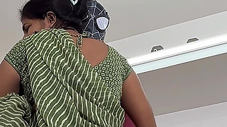 The Electrician Came to Fix the Fan and Komal Took a Enjoy