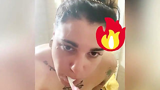 Brushing my teeth naked after taking a shower