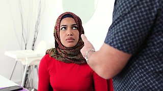 Arab teen wanted stepbro to be her first