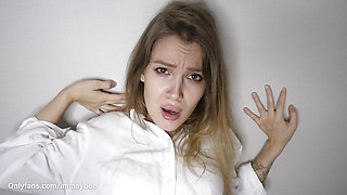 The boss came angry from a meeting and fucked his secretary in all her holes (part 1). Virtual sex