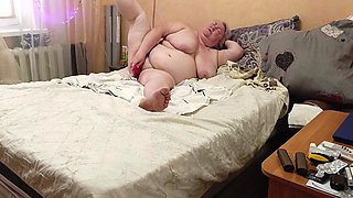 Stepmom With Big Ass Masturbates Her Hairy Pussy