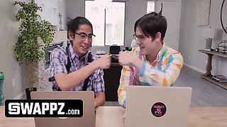 Fit And Horny: Teen 18+ Stepsiblings Living Room Jizz Session 11 Min - Alex Coal, Tyler Cruise And David Lee