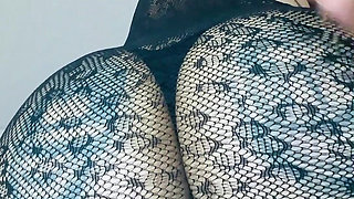 Big Ass Twerk & Spanking Tease - Mesh Skirt, Foot View & Ass Jiggling