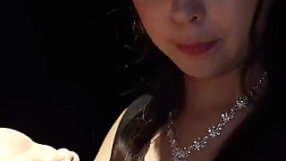 Amid Crimson Calm, Nagi Mamiya Awakens the Fire Beneath Stillness - 1