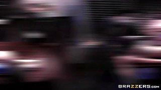 Occult Office With Tommy Gunn, Will Powers, Courtney Taylor - Brazzers