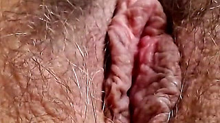 Extreme Closeup Wet Pussy Throbbing