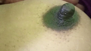 Hotmahi Romantic Scene
