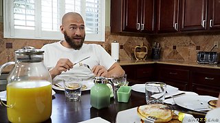 Breakfast Sex With Extra Oil With Xander Corvus, Sky Pierce - Brazzers