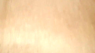 The Brother Saw the Sexy Sister's Pussy and the Cream of the Pussy Came Out.