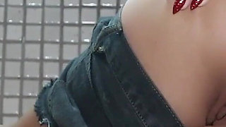 Dirty Talk and Farts with My Photographer!