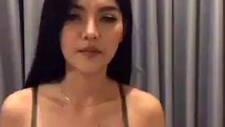 Thai live show big tits