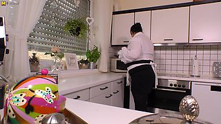 Huge Breasted Mature Slut Playing With Her Pussy In The Kitchen - MatureNL