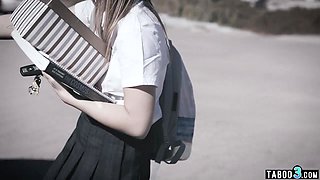 Nerdy takes revenge on bullies and orders them to double-penetration