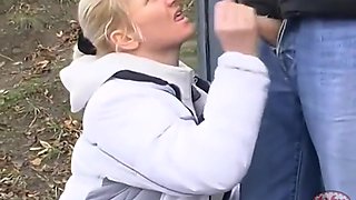 Women Should Always Carry A Kitchen Roll With Them When Walking