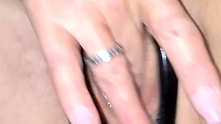 Fingers and Squirting