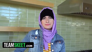 Arab tramp with hijab jacks for her boyfriend and then gets on her knees & guzzles his manhood