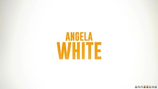 Shower Before Sex With Van Wylde, Angela White, Elsie - Brazzers