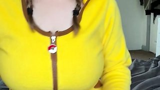 Glamour babe with big boobs masturbates in lingerie