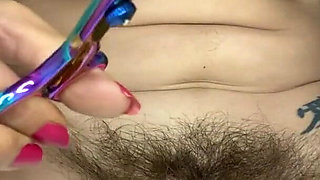 New hairy pussy shaving video
