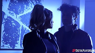 Glamour MILF seductress hot sex clip