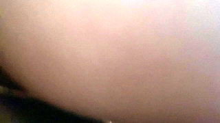 My stepcousin and I got horny, she couldn&#039;t stand the urge to sit on my cock and give me some delicious sittings