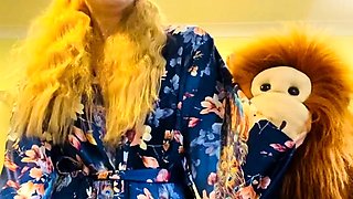 Blonde emo amateur solo masturbation