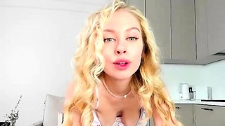 blonde teen pregnant girl has her pussy masturbated