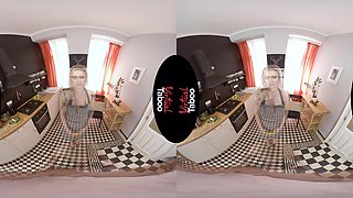 Georgie Lyall VR Porn: Oven Heat, Mom Takes It Deep - VirtualTaboo