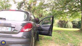 Analsex, Selffisting Fucking, Sucking And Stuffing Her Pussy With Toys Is What This Mom Craves! - MatureNl